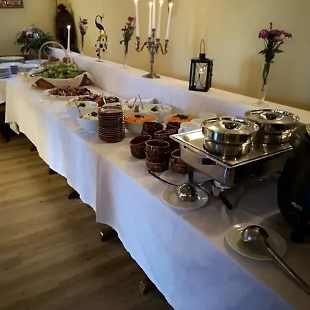 Schoene Aussicht Bed & Breakfast Usingen