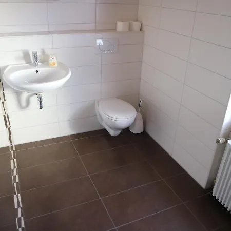 Schoene Aussicht Bed & Breakfast Usingen